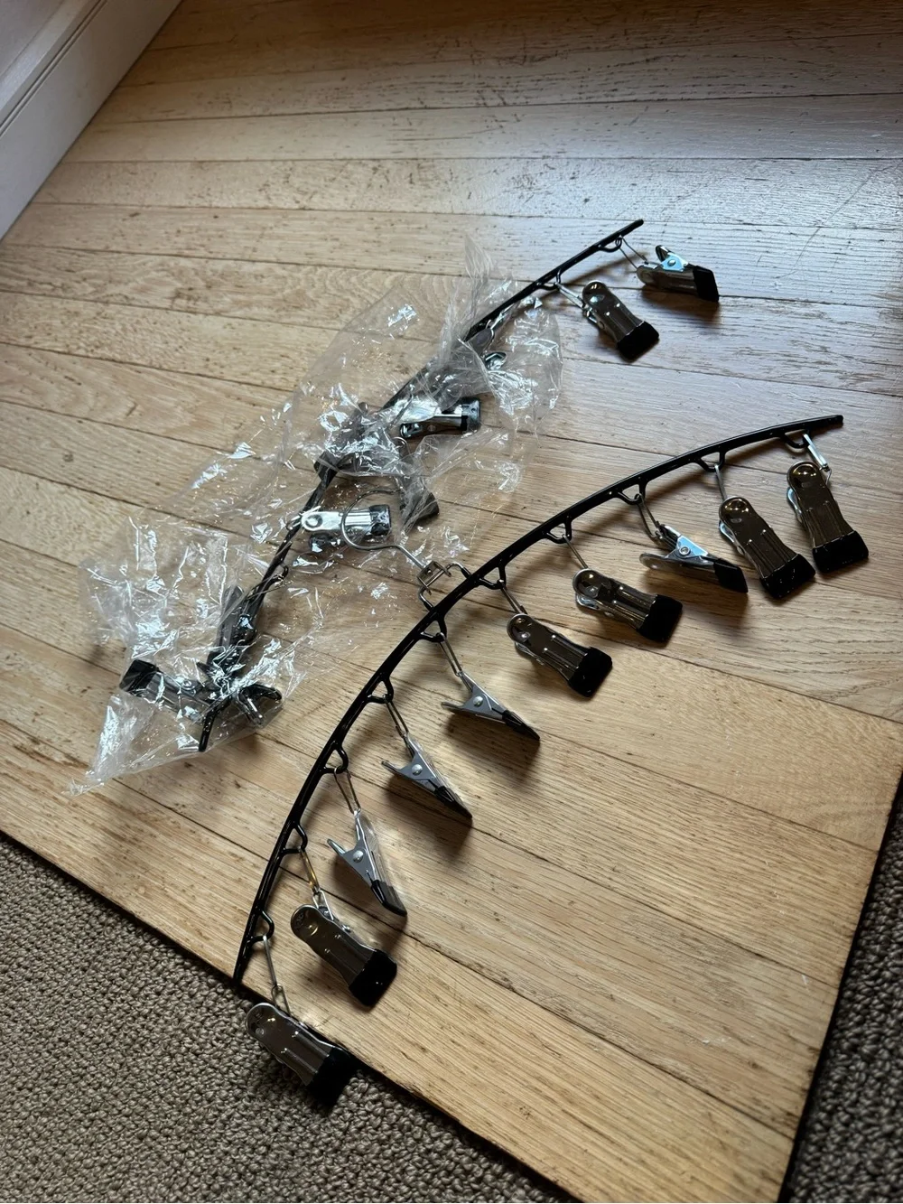 *NEW* 10 Clasp Multi-Piece Hangers (Set of 2)